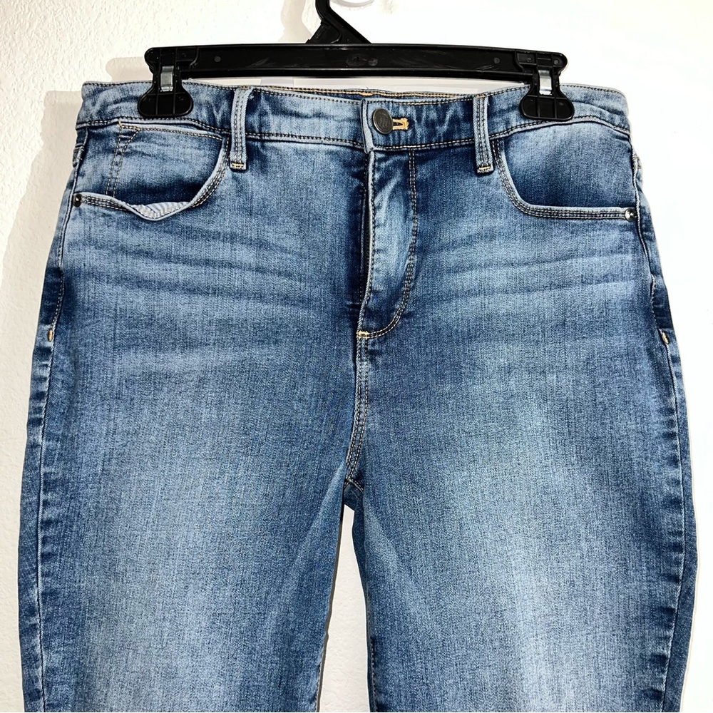 Talbots Jeans Womens 8 Blue Jegging Crop Stretch Denim Cotton Blend‎ Whiskers - Picture 2 of 16